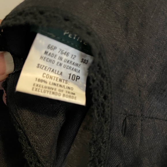 Harvey Bernard beautiful linen set. - Picture 4 of 4